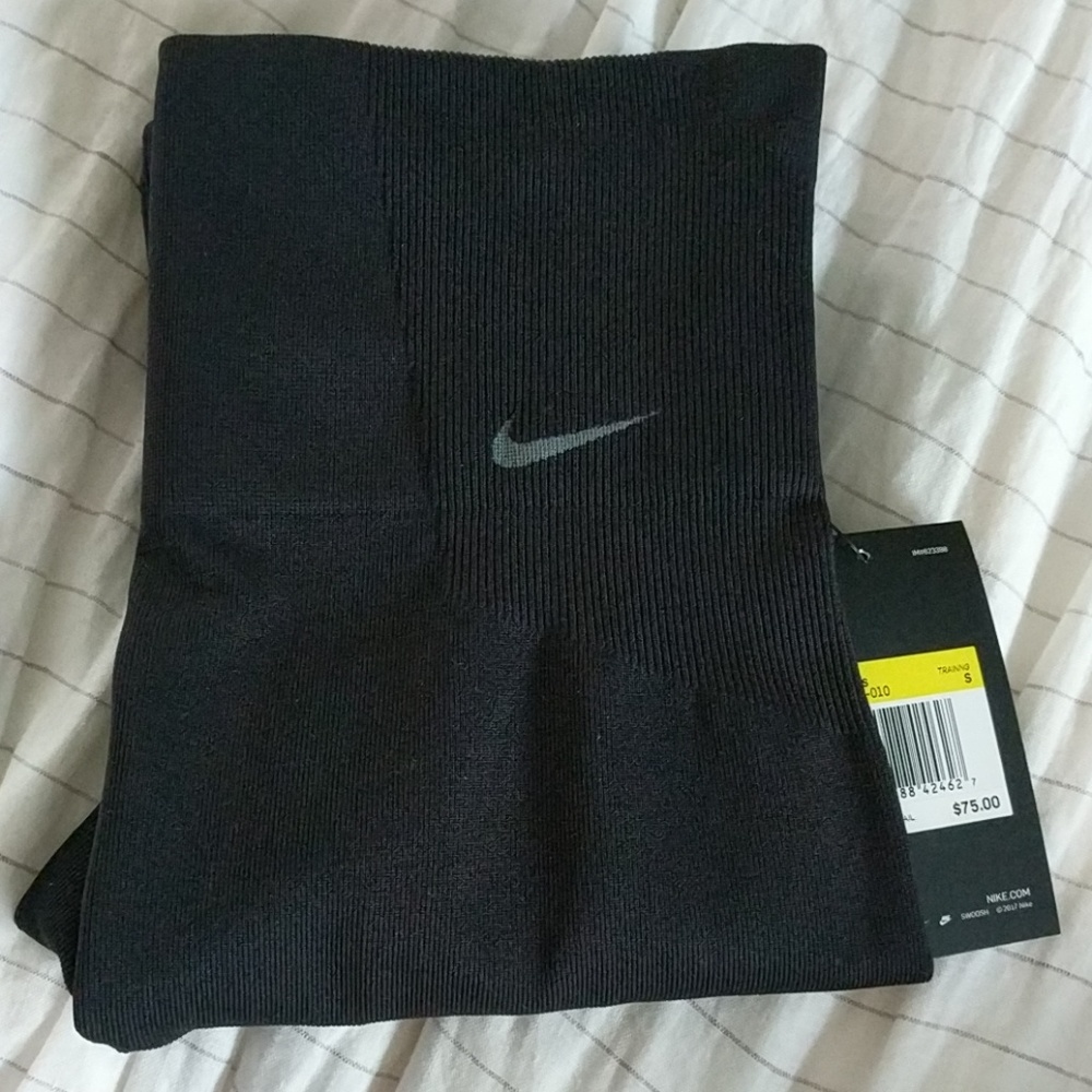 Nike Sculpt Hyper Tight Fit Legging High Rise Yoga - Picture 6 of 6